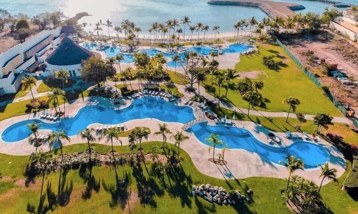 La Cruz de Huanacaxtle Villa | Villa 110: Private Pool & BNayar Beach Club Access