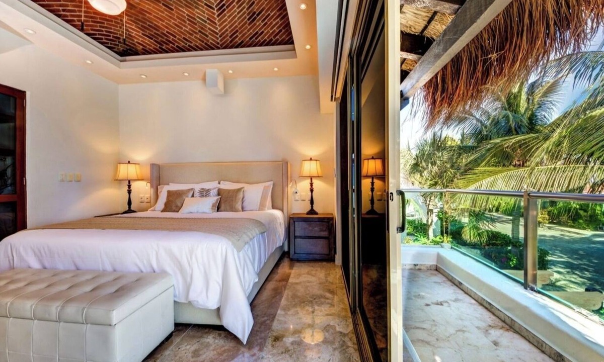 Playacar Fase I Villa | Villa 2 steps from the beach