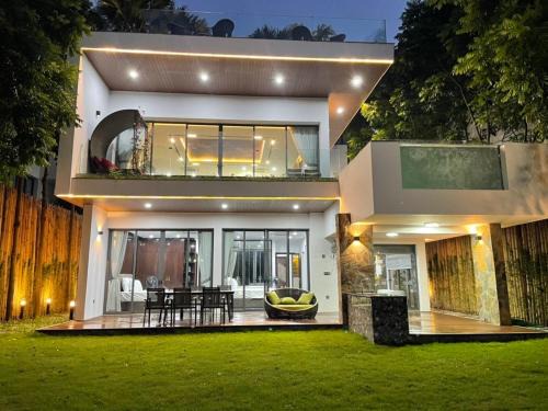 Ngoc Quang Villa | Villa 5PN View Hồ khu Hoàng Gia tại FLAMIGO ĐẠI LẢI RESORT
