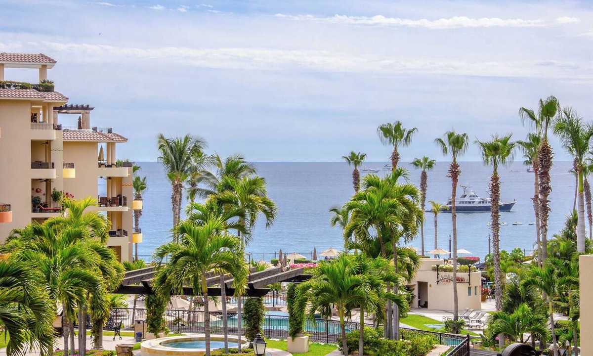 Cabo San Lucas Condo | Villa Camila on the Sea of Cortez at Medano Beach that connects to Downtown Cabo