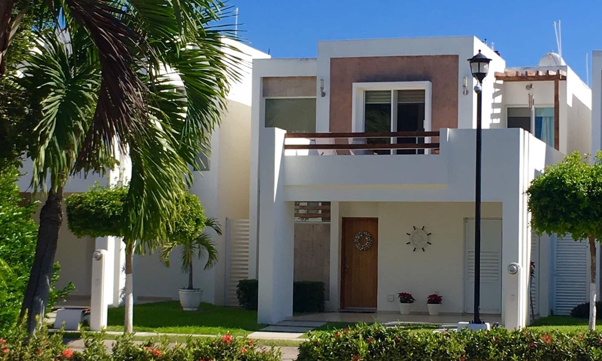 Marina Mazatlan House | Villa, Gated, Pool, Across from Ocean. Avail Fall '26 -Dec '26 xcpt Feb-Mar '27