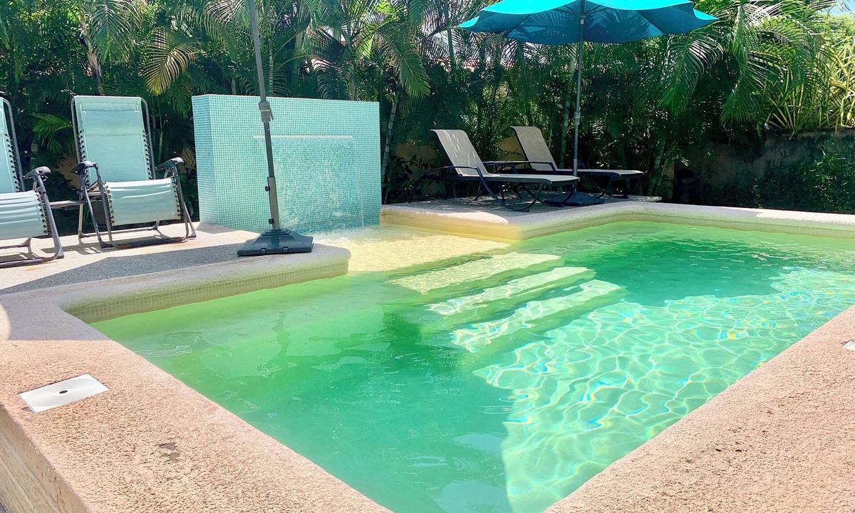 San Francisco House | Villa Iguana ,4 bedrooms, pool, includes golf cart, near the beach