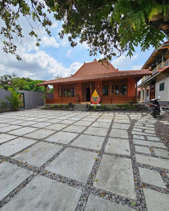 Kalasan House | Villa Joglo By Diego