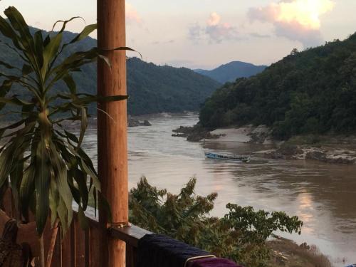 Pakbeng House | Villa Mekong Guesthouse