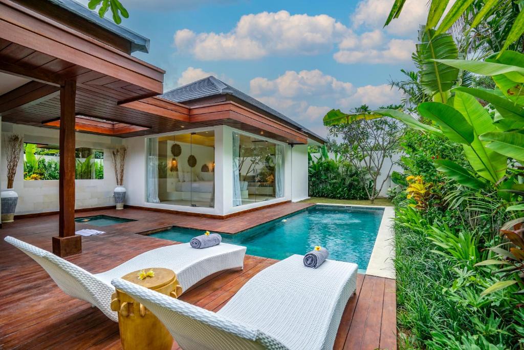 Pemuteran Villa | Villa Pulau I, 1BR Luxury Private Villa with Pool in North of Bali, Pemuteran, within Walking Distance to a Wild Beach