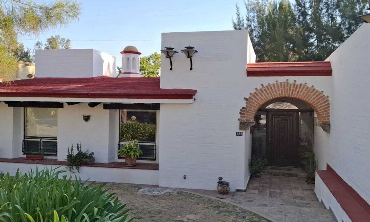 Zapopan House | Vive la emoción del futbol MAJOR INTERNATIONAL SPORTING EVENT 2026. Hospédate cerca y disfruta cada partido.