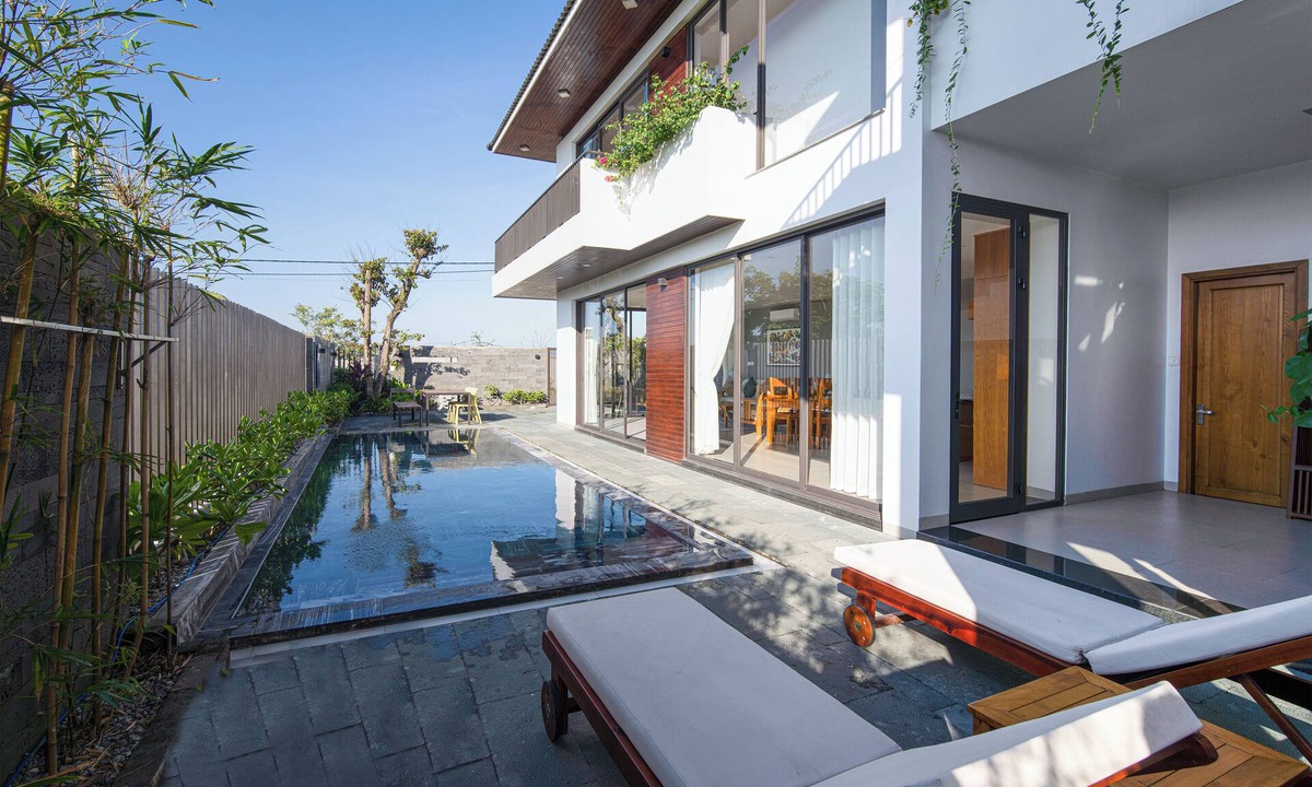 Cua Đai Villa | Walkable Beach/10min to the Old Town/Private Pool