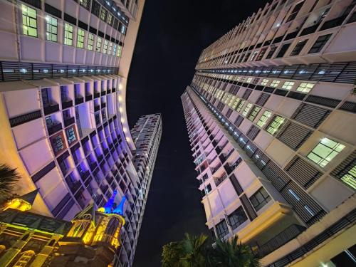 Shah Alam Resort | Wan's Homestay i-City