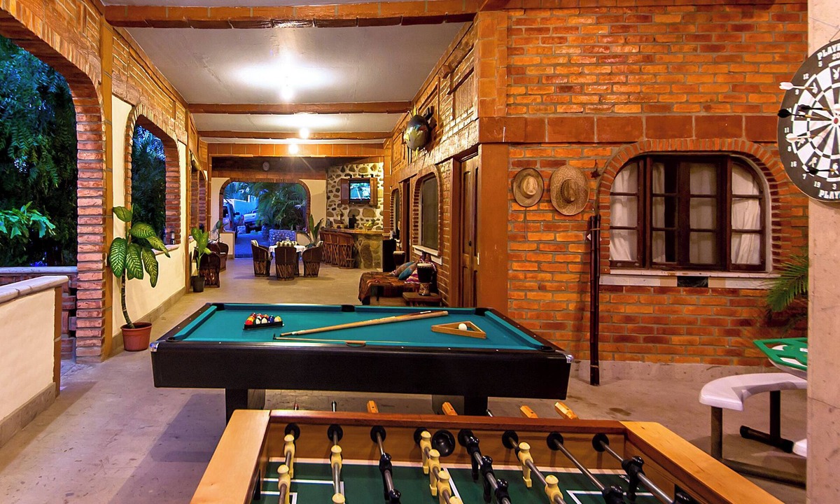Litibu House | Welcome to Casa Tortuga Litibu. Hacienda style home with beautiful ocean views.