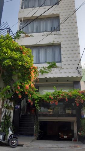 Quy Nhon House | White Homestay Near City Centre of Quy Nhon City