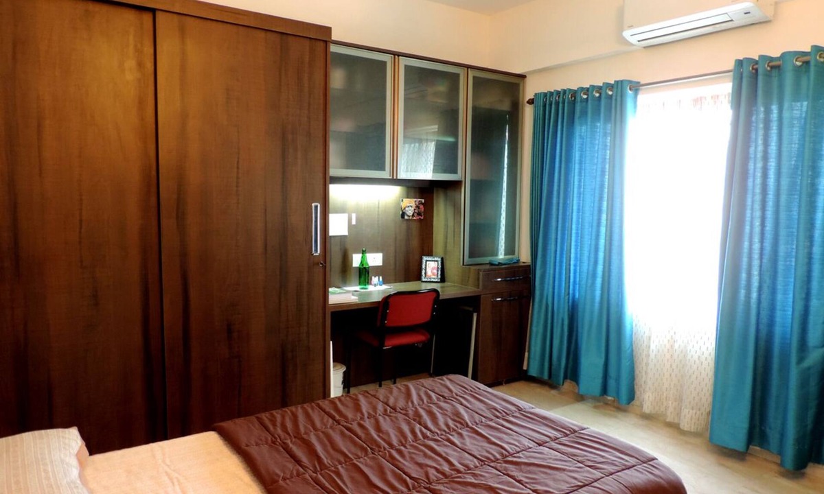 Indiranagar Apartment | "WILD JASMINE" Super Luxury Single Room in Indiranagar