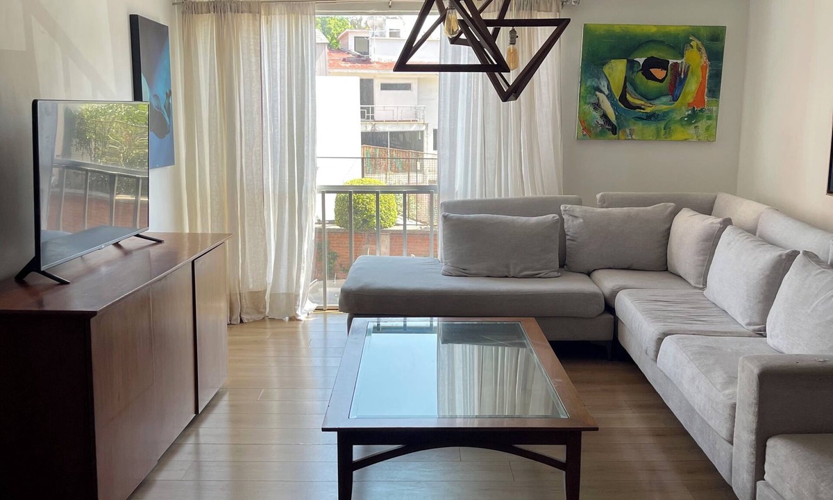 Churubusco Apartment | WorldCup2026 7km + Parking + Security 24/7 Big Apartment near Frida Kahlo house.