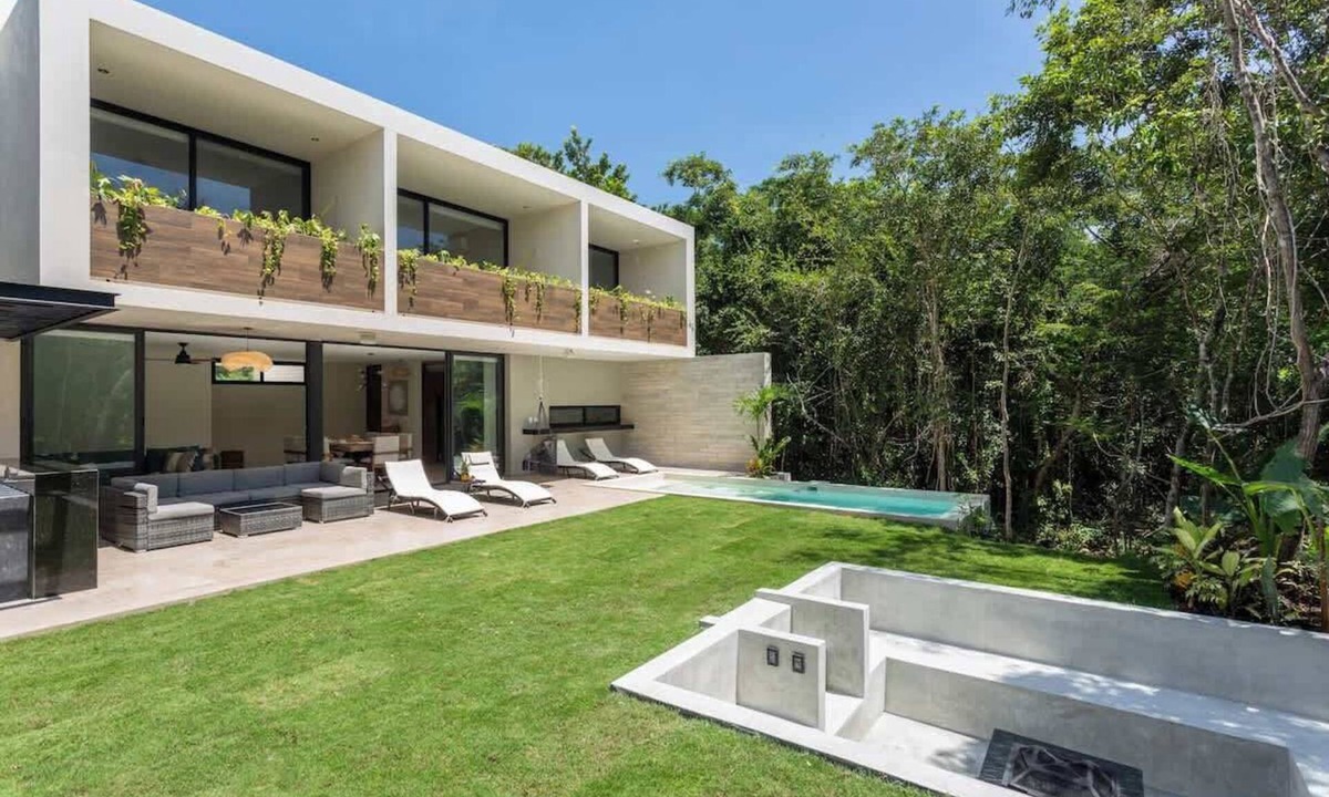 Tankah House | YaaX Jungle Villa Oasis BeachClub Access Included