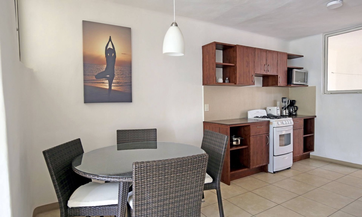 Diaz Ordaz Hotel | ZenHarmony Suites