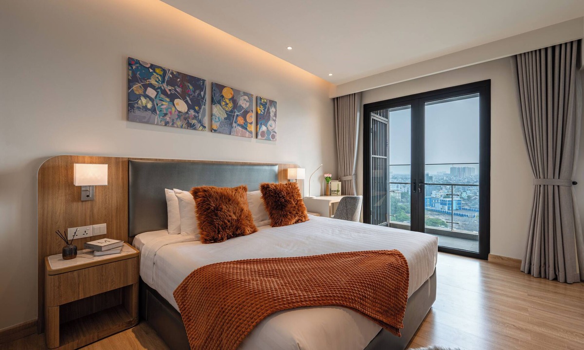 District 1 Apartment | Zenity 3BR Family Stay Pool, Gym & City View