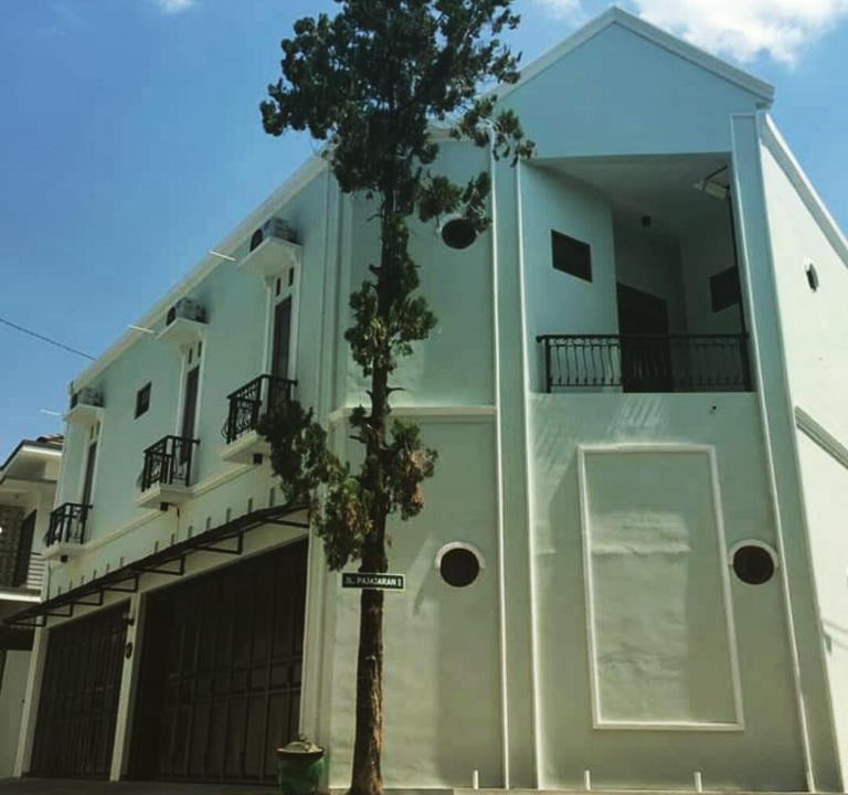 Banjarsari House | ZG Homestay Solo