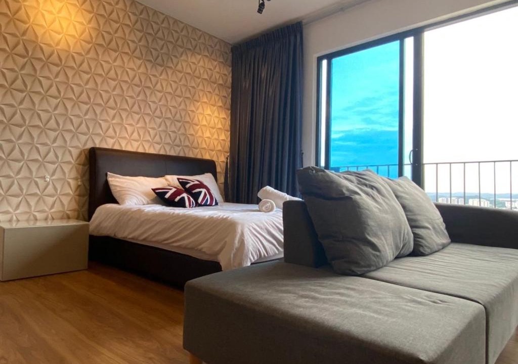Shah Alam Apartment | Zillion Cozy - Trefoil Setia Alam- Next to Setia City Mall & Convention Centre