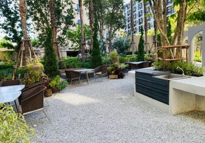 คอนโดน่าอยู่และเงียบสงบใจกลางหัวหินติดทะเล300เมตร La Casita Condo