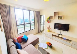 3BR luxury apt ★ river view, free rooftop pool, gym