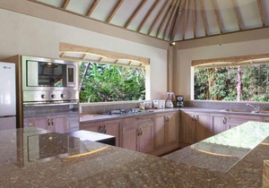 5 Star Villa for Rent in Bali, Bali Villa 2047