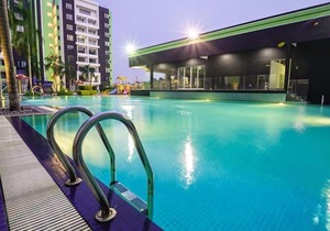 6 Superb PoolView Waterpark Manhattan Homestay Ipoh in Ipoh