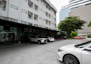Annex Lumpini Bangkok