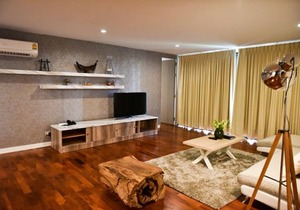 bangkok central located 3bedroom 225sqm masterpiece apartment