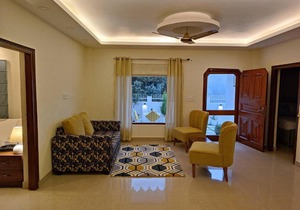 Charming 10-bedroom Forest Resort With Barbeque Bonfire