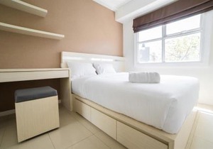 Contemporary 1BR Near Cihampelas at Parahyangan Residence Apartment By Travelio