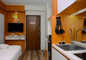 Cozy Modern Studio at Lagoon Apartment near Bekasi Town Square By Travelio