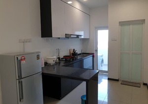 DCarlton Residence 1508 | Near Custom CIQ and IKEA