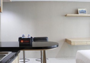 Deluxe Studio Room @ Tamansari La Grande Apartment By Travelio