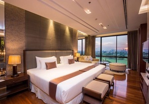 Duplex Presidential Suite
