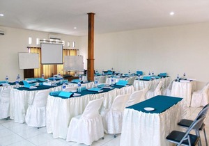 GRAND CEPU HOTEL
