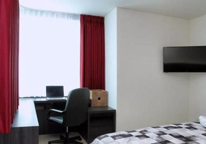 Green Bay Condominium by Kevin