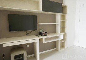 Homey 2BR Apartment at Parahyangan Residence near Parahyangan University By Travelio
