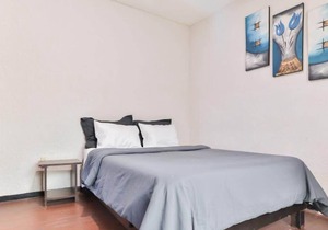 Hostal Roma Retreat: Your Cozy Private Room IP in Ciudad de México