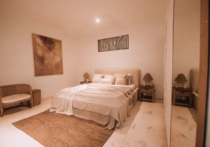 Hotel Sages Room #2