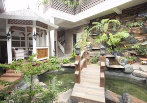 Huis Van Gustafine Floor 1
