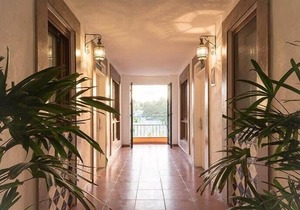 Incredible 2BR Master Suite at Boutique Hotel