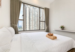 Infinity Pool Signature - Saigon Rivergate
