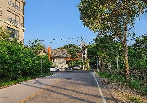 LA HABANA Huahin by Cherry