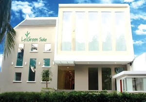LeGreen Suite Senayan