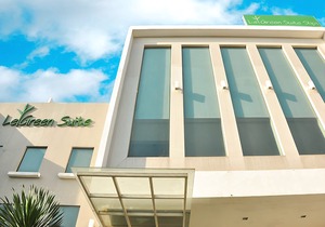 LeGreen Suite Senayan