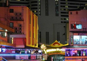 Majestic Suites Hotel