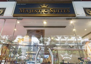 Majestic Suites Hotel