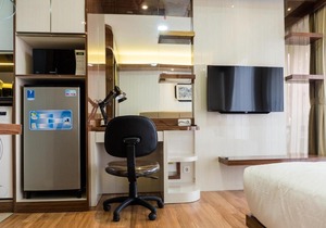 Modern Elegant Studio Apartment Landmark Residence Bandung By Travelio