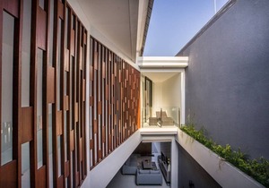 Modern minimalist walk to Berawa beach