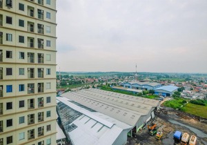 New Furnished Tamansari Mahogany Studio Apartment with Modern Style By Travelio