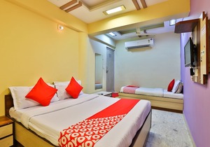 OYO 2284 Hotel Honey Bunny